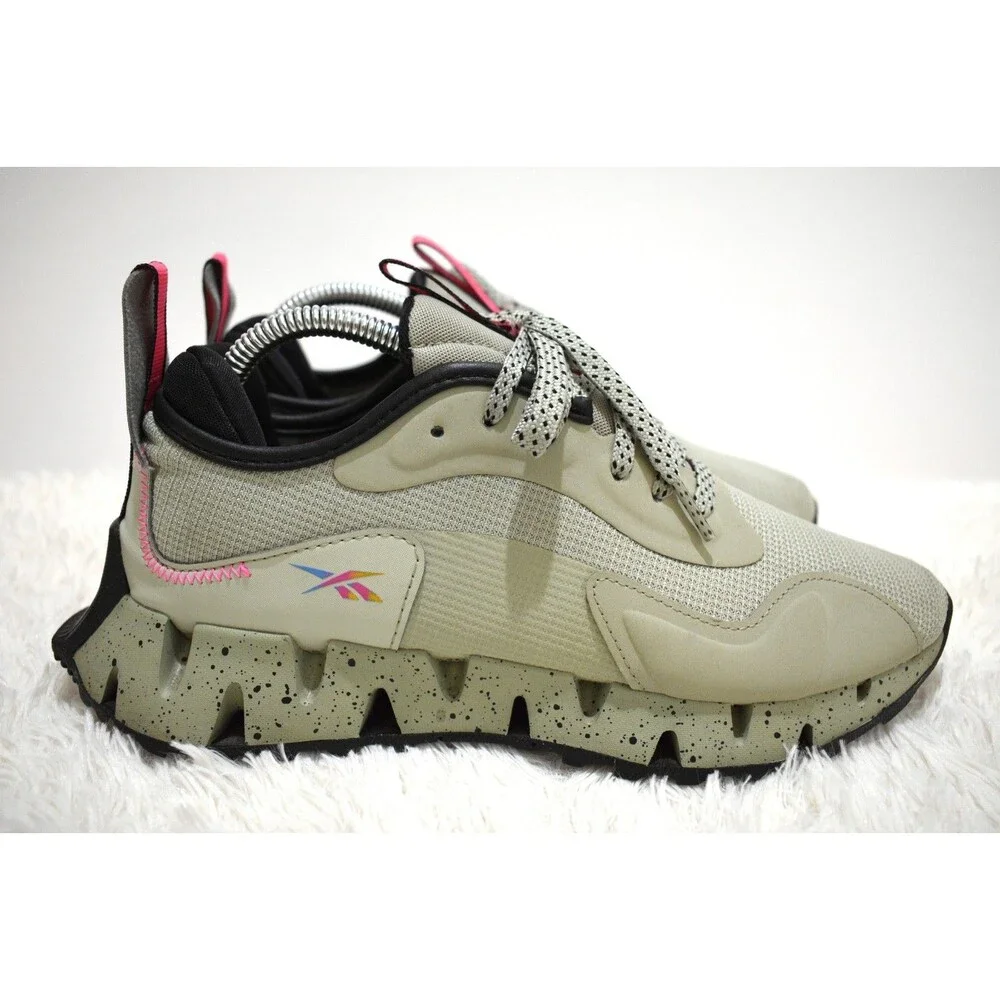Reebok Zig Dynamica Adventure HR1887 Women's Size 8 Muted GreenPink Running Shoe